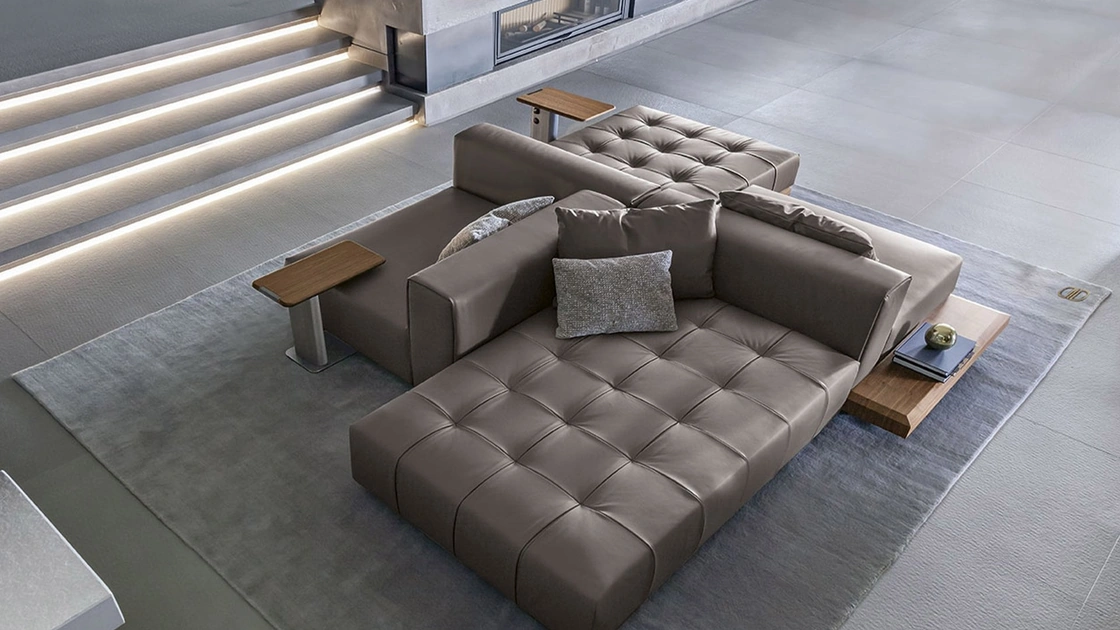 Tappeto Brand taftato a mano con rifiniture manuali di Daytona Home