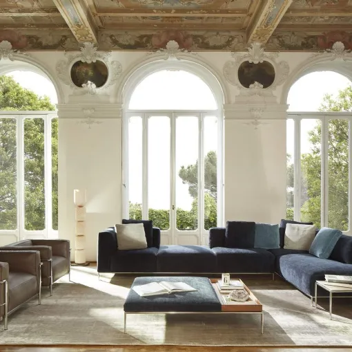 Tavolino Pouf Mex-Hi in tessuto imbottito e legno di Cassina