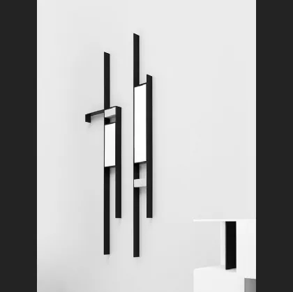 Specchi di design in acciaio Mirror Line di MDF Italia