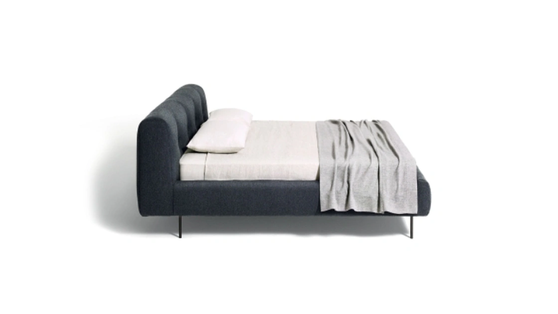 Letto in tessuto imbottito Erei di De Padova