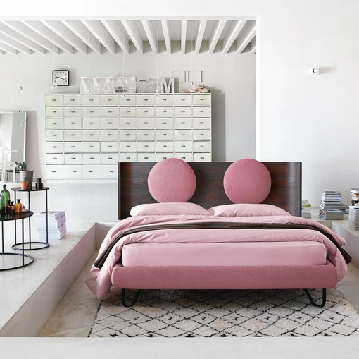 Letto Hugh One con testiera in Noce di Noctis