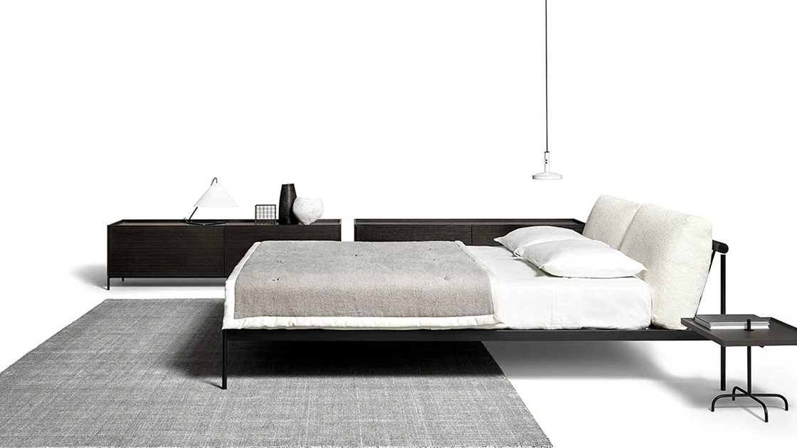 Letto imbottito Étiquette di De Padova