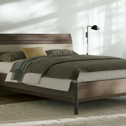 Letto matrimoniale in nobilitato effetto legno con testiera Trendy di Dielle Modus