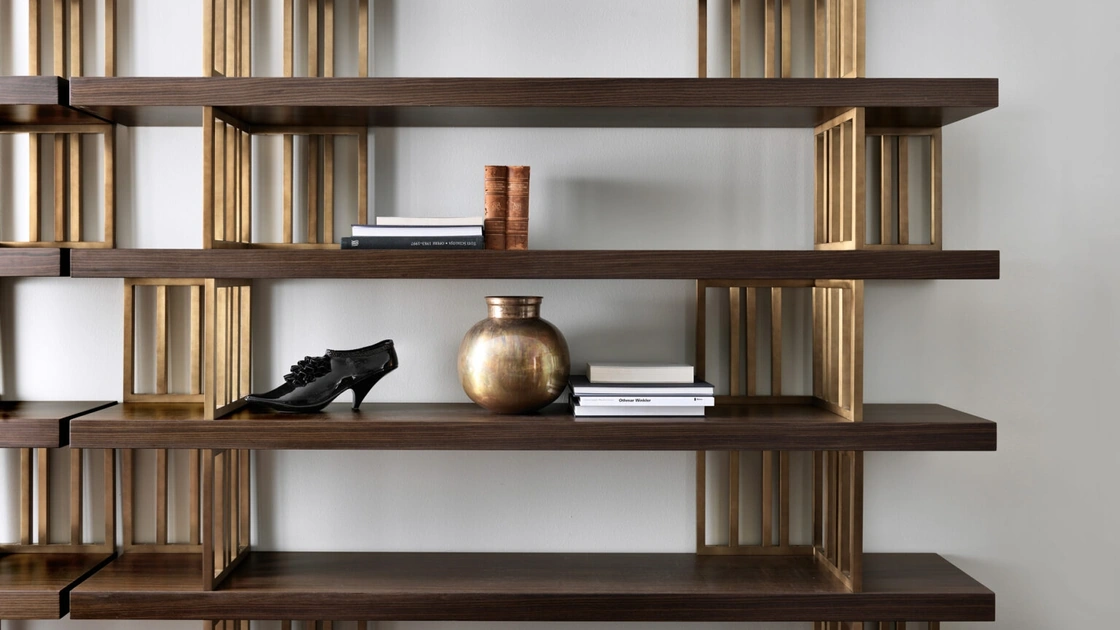 Libreria Espace in radica con distanziali in ottone di Daytona Home
