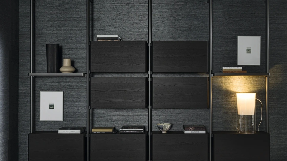 Libreria Hector in alluminio e legno di Molteni & C