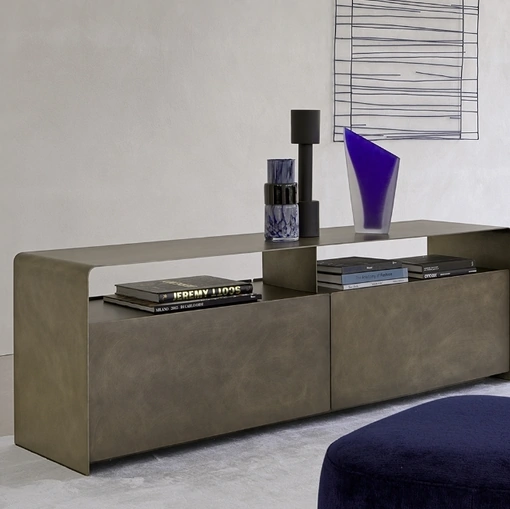 Madia Foglio in finitura Oxide di Flou