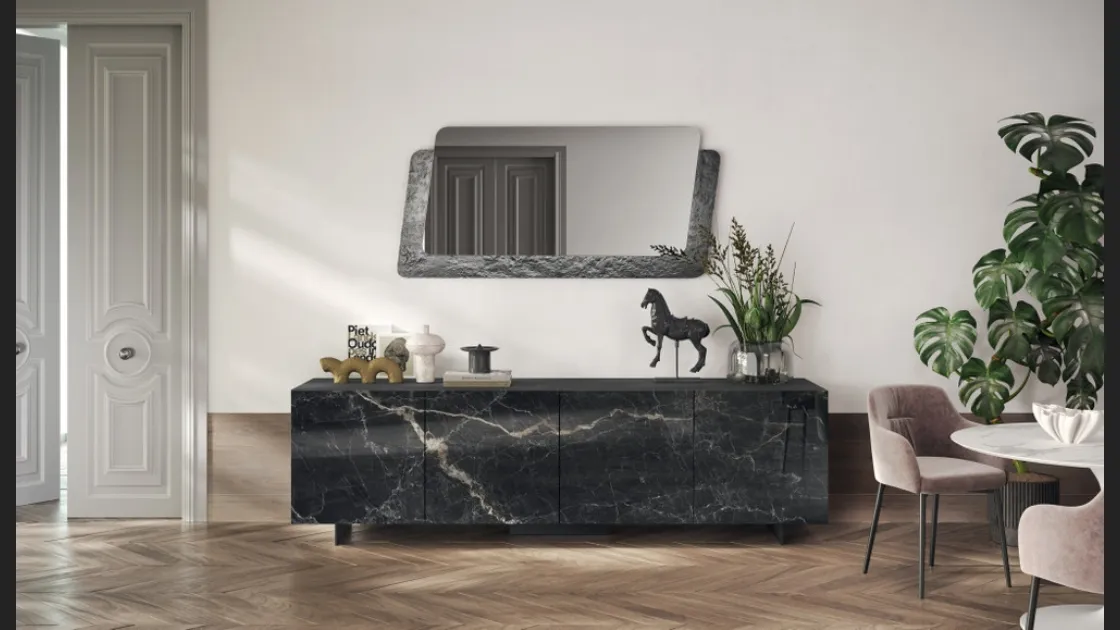 Madia Sideboard 04 in finitura marmo nero di Scavolini