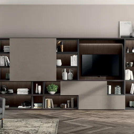Parete Attrezzata Living Liberamente 06 in Biomalta Argilla e Rovere di Scavolini