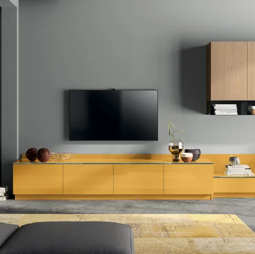 Parete Attrezzata Living Liberamente 09 in laccato lucido Giallo Senape di Scavolini