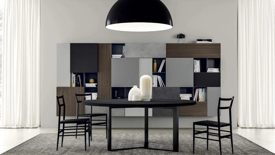 Parete Attrezzata sospesa Line Up 02 dove moduli a giorno e contenitori in varie finiture si alternano di Dielle Modus