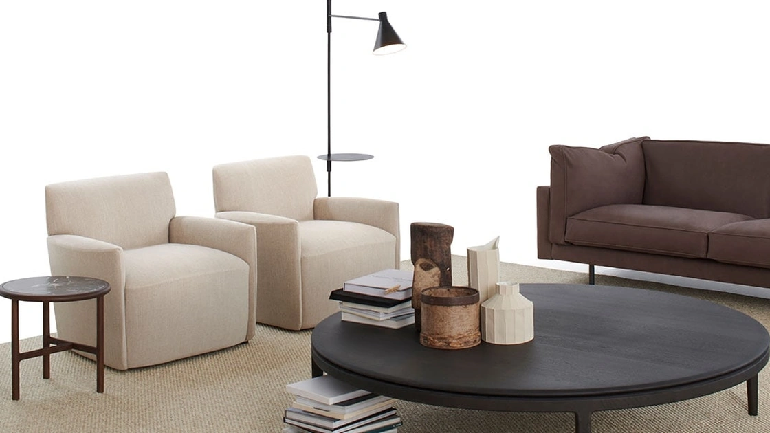 Poltroncina in tessuto Ami di De Padova