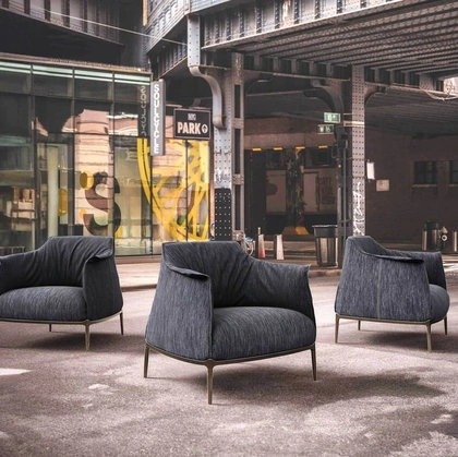 Poltrona Archibald Denim Edition di Poltrona Frau