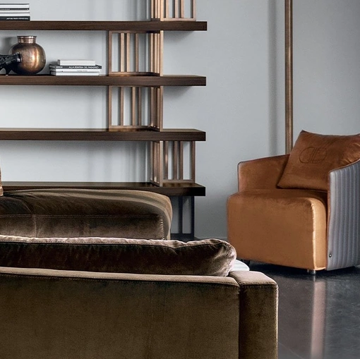 Poltroncina Betty Luxury in tessuto con schienale in pelle di Daytona Home