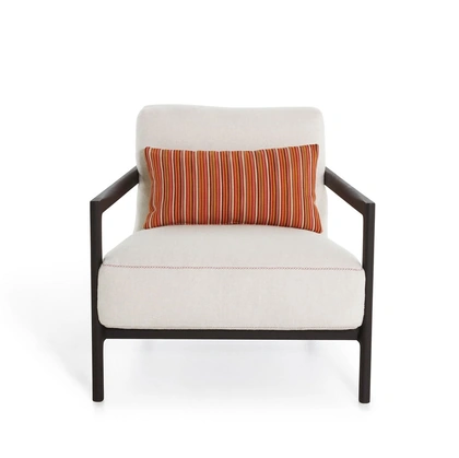 Poltroncina in tessuto e legno Everyday Life Narrow Armchair di De Padova