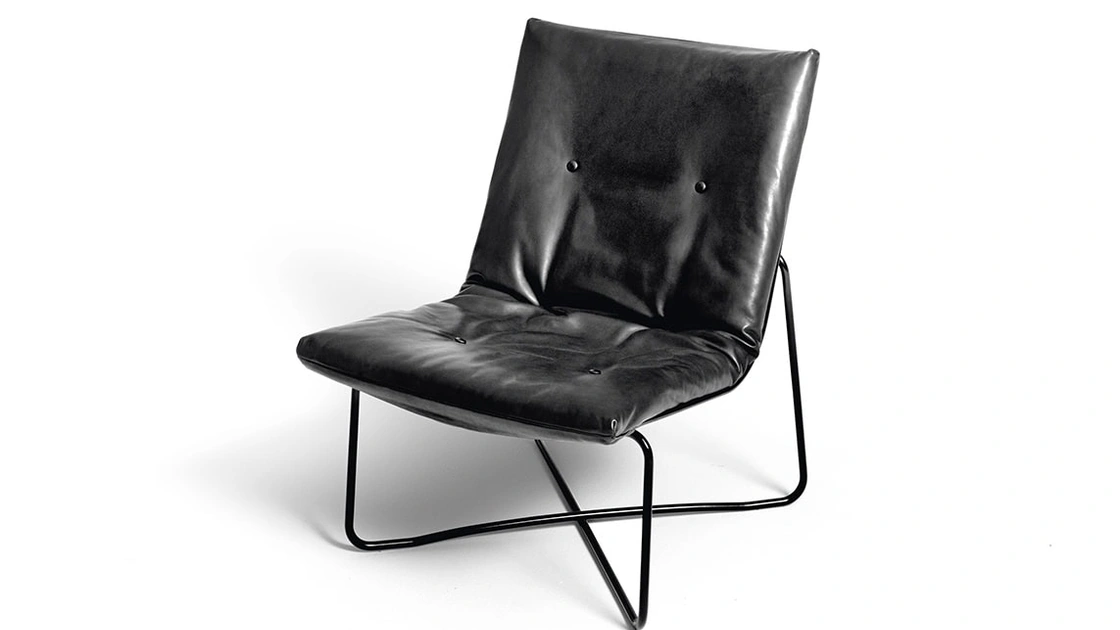 Poltroncina in pelle LC03 di De Padova