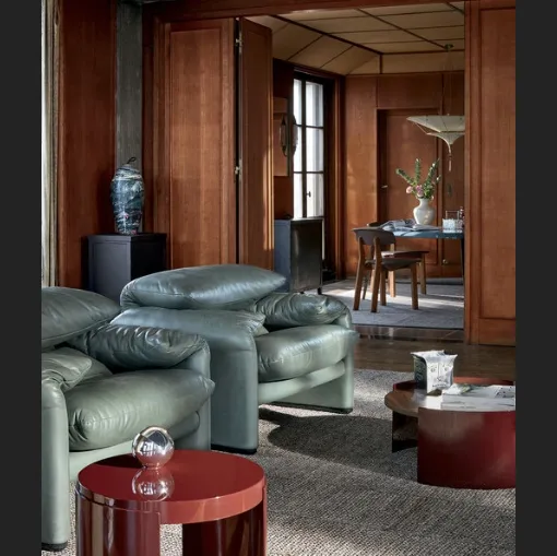 Poltrona di design in pelle Maralunga di Cassina