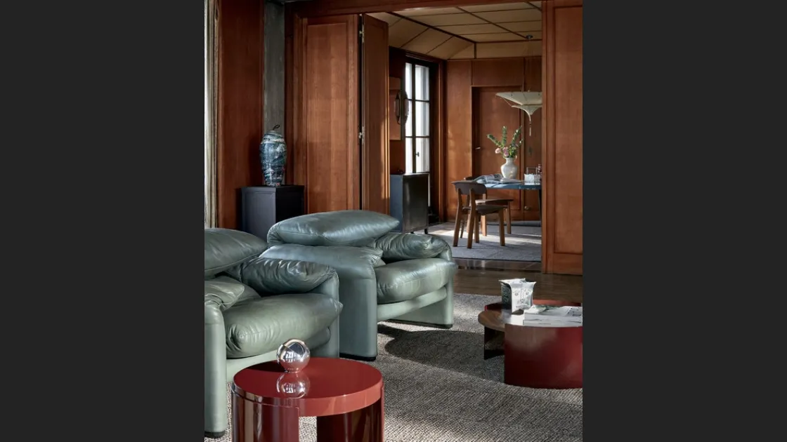 Poltrona di design in pelle Maralunga di Cassina
