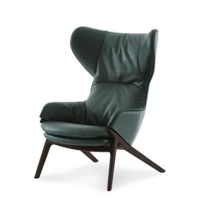 Poltrona in pelle P22 di Cassina