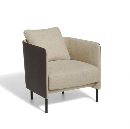 Poltrona in tessuto Tiny Blendy di De Padova