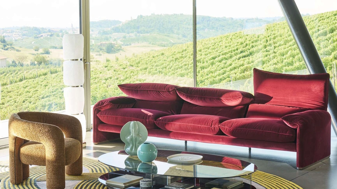 Divano lineare Maralunga di Cassina