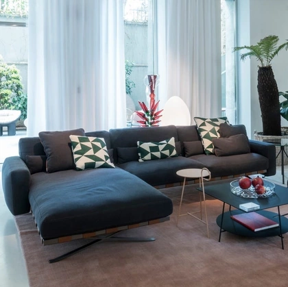 Divano con penisola Fenix di Driade