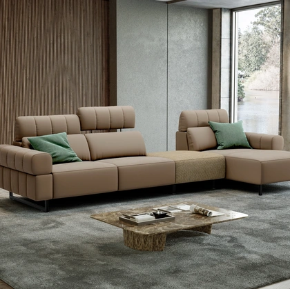 Divano in microfibra con penisola Brian di Kermes divani