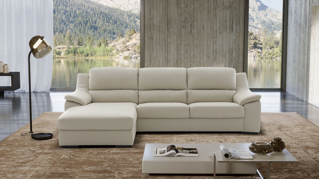 Divano in pelle con penisola Soft di Kermes divani