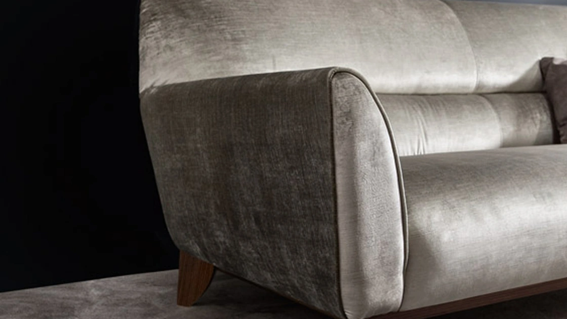 Divano lineare Veyron di Daytona Home