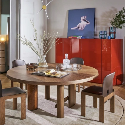 Sedia in cuoio e legno 121 di Cassina