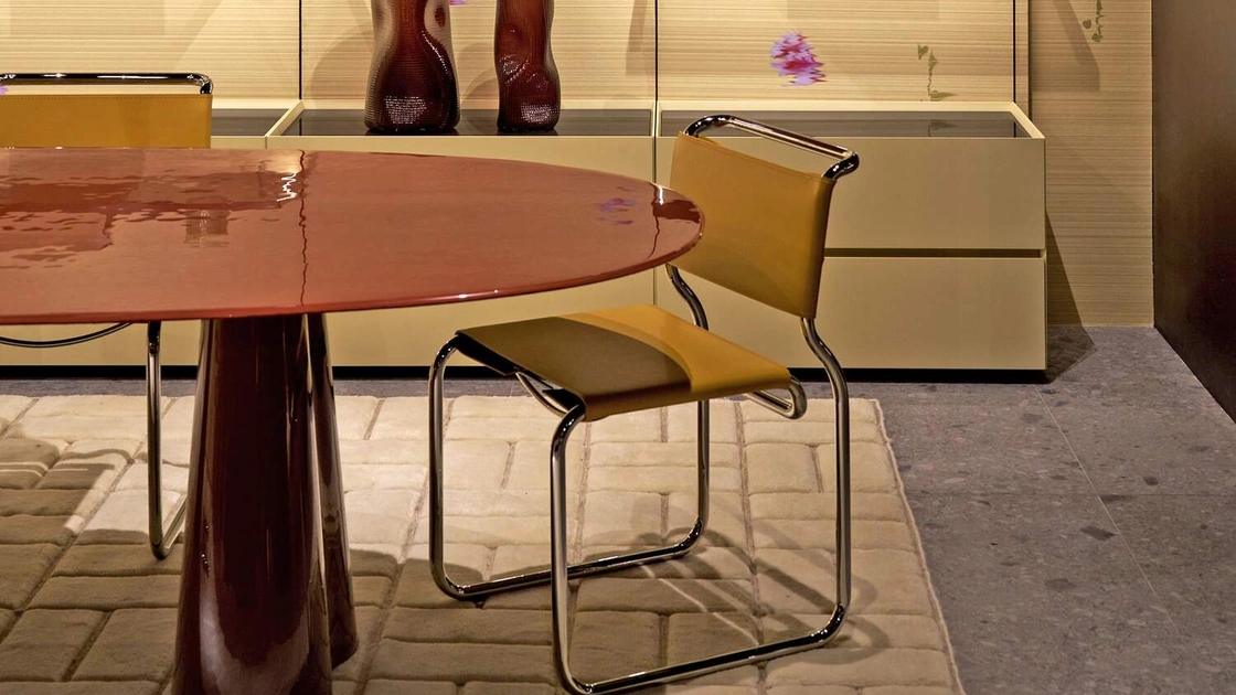 Sedia in cuoio CH66 di Cassina