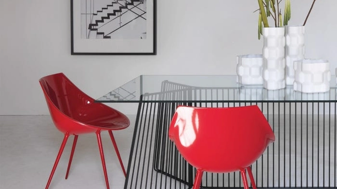 Sedia Lagò in poliuretano con gambe in metallo di Driade