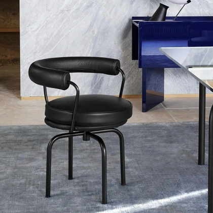 Sedia Fauteuil Tournant di Cassina