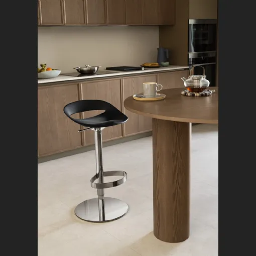 Sgabello Freesby in polipropilene di Scavolini