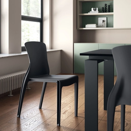 Sedia impilabile Future di Scavolini