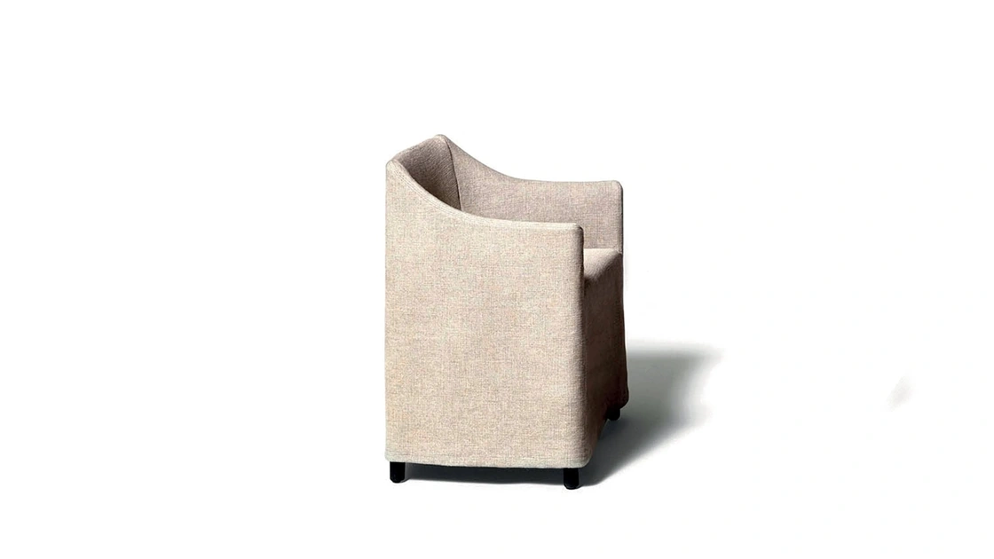 Sedia in tessuto Lady Pollack di De Padova