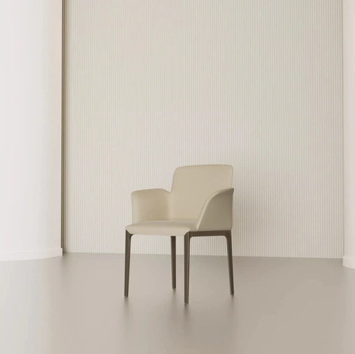 Sedia con braccioli Opera in pelle di Bontempi