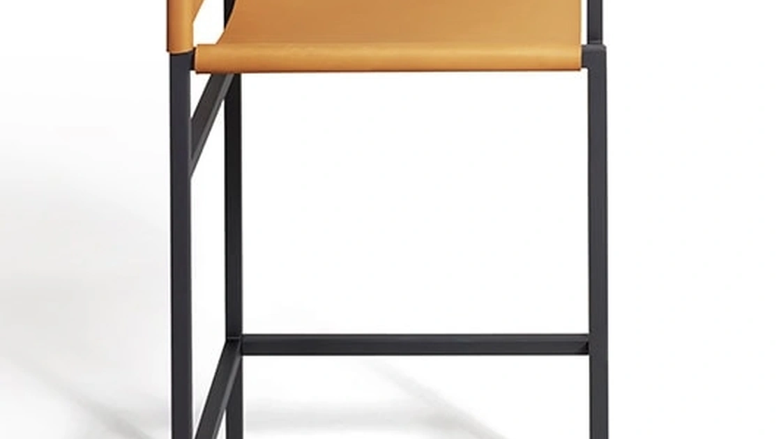 Sgabello in cuoio Rea di De Padova