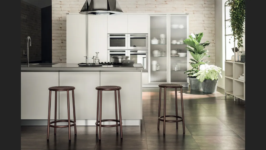 Sgabello Nizza in alluminio verniciato di Scavolini
