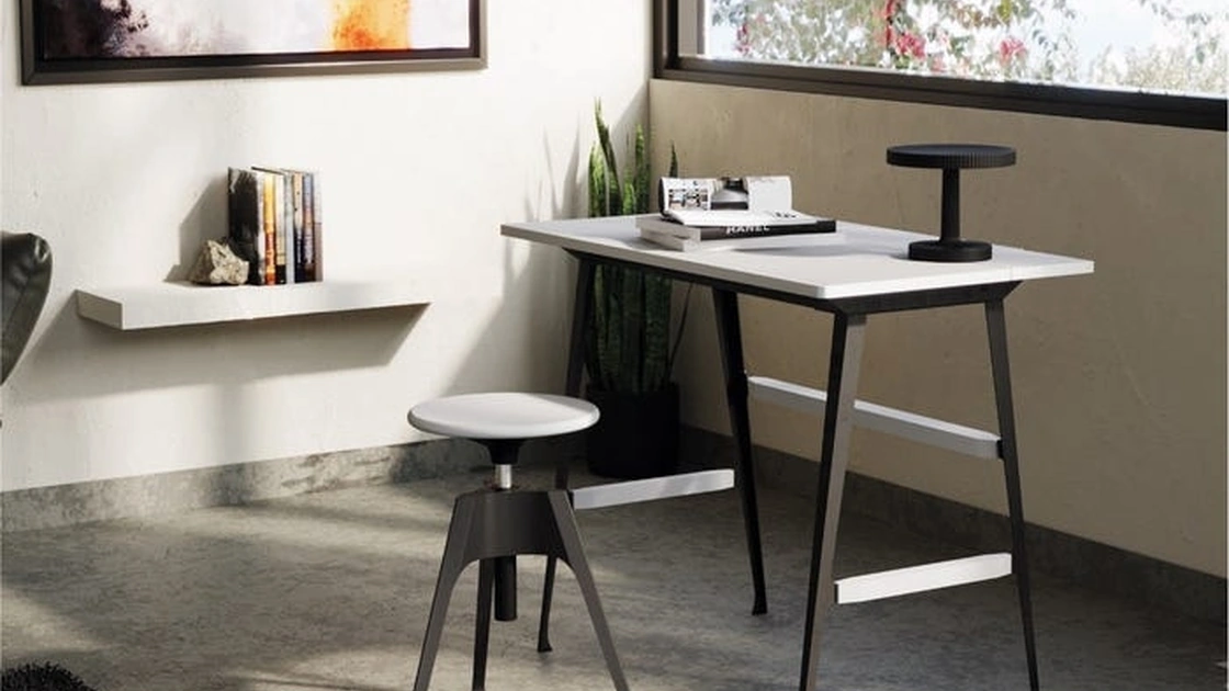 Sgabello Portable Atelier in legno massello di Driade