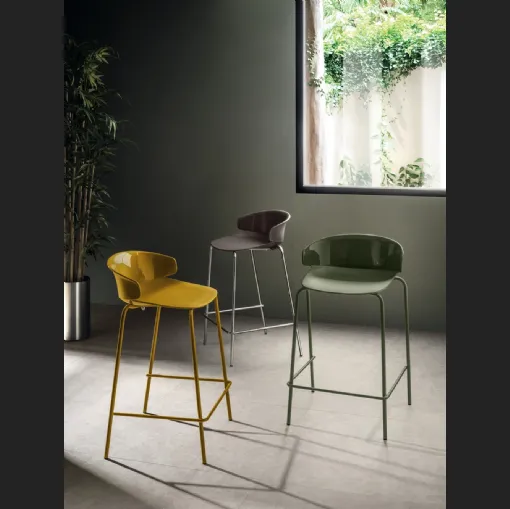 Sgabello Sixties in polipropilene di Scavolini