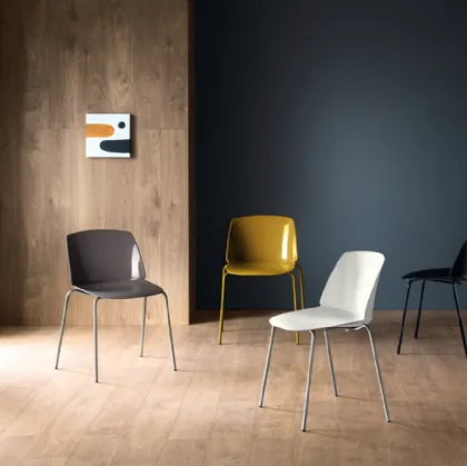 Sedia Sixties in polipropilene di Scavolini