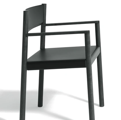 Sedia So in cuoio e frassino di De Padova