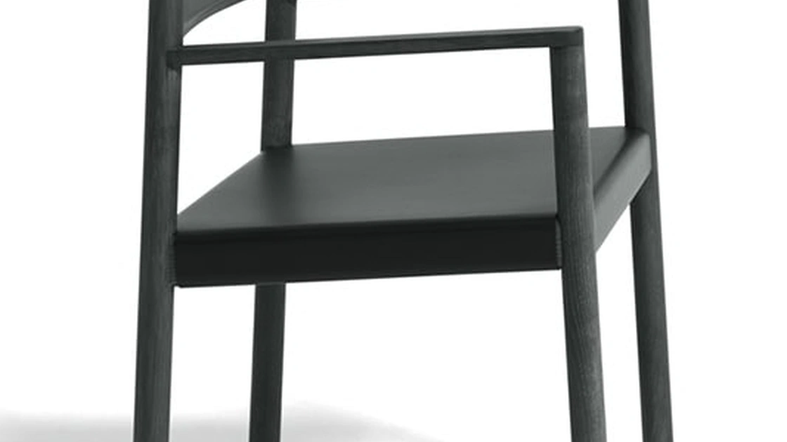 Sedia So in cuoio e frassino di De Padova