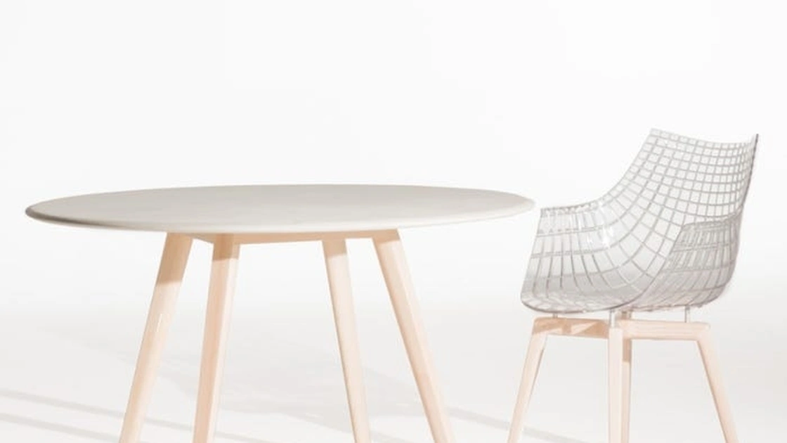 Tavolo rotondo in legno Meridiana di Driade