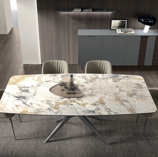 Tavolo Mikado di Tomasella