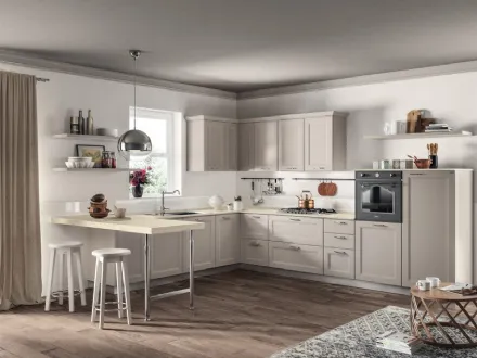 Cucina Moderna angolare con penisola Colony 02 in laccato opaco Sabbia di Scavolini