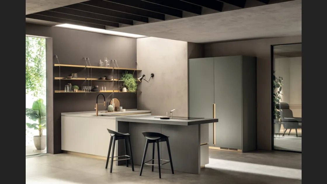 Cucina Moderna DeLinea 02 in laccato Tortora e Verde Minerale di Scavolini