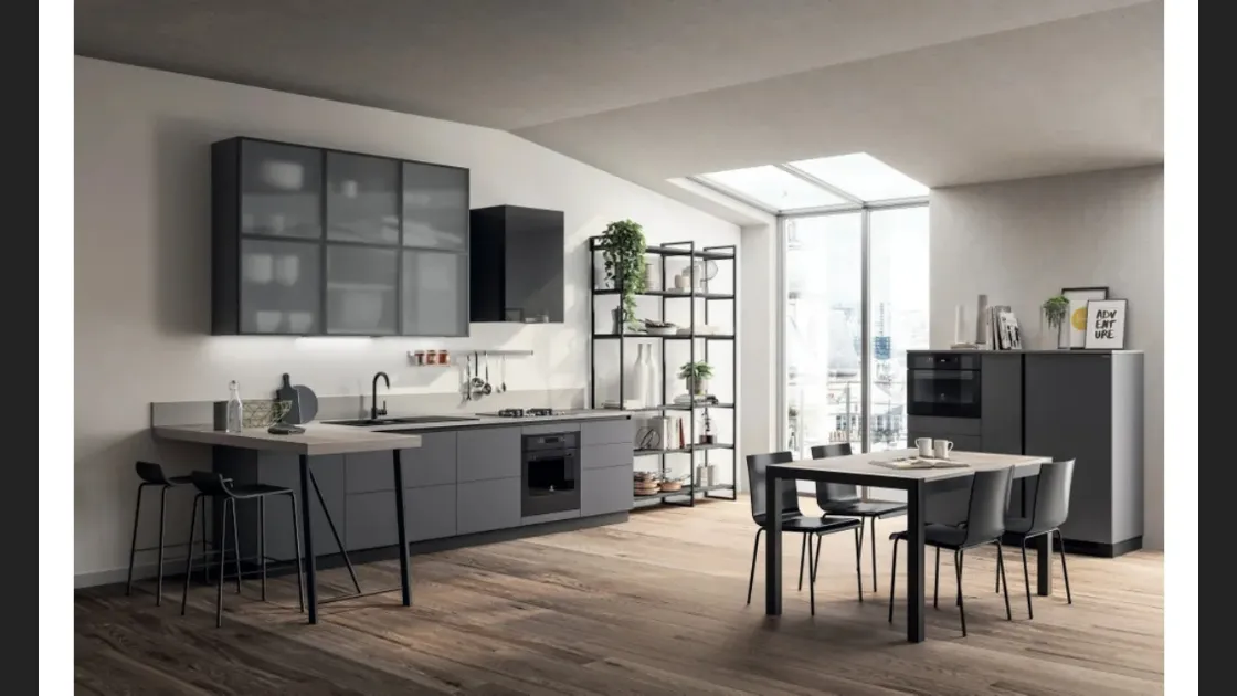 Cucina Evolution 07 Grafite e Vetro Screen di Scavolini