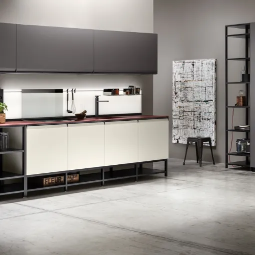 Cucina Moderna Formalia 06 in PET Talco e Notte di Scavolini