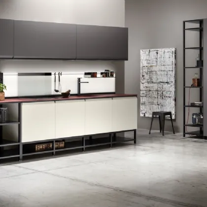 Cucina Moderna Formalia 06 in PET Talco e Notte di Scavolini